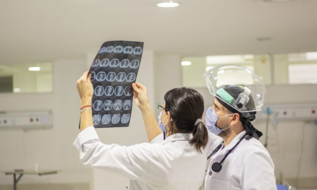 Pacientes con enfermedades crónicas no transmisibles: su manejo en el consultorio